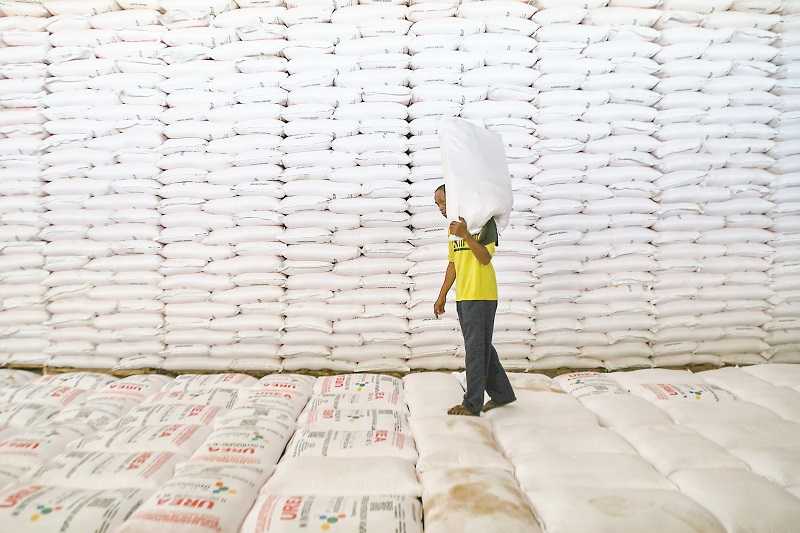 SAMBUT MUSIM TANAM, PUPUK HARUS TERDISTRIBUSI DENGAN BAIK