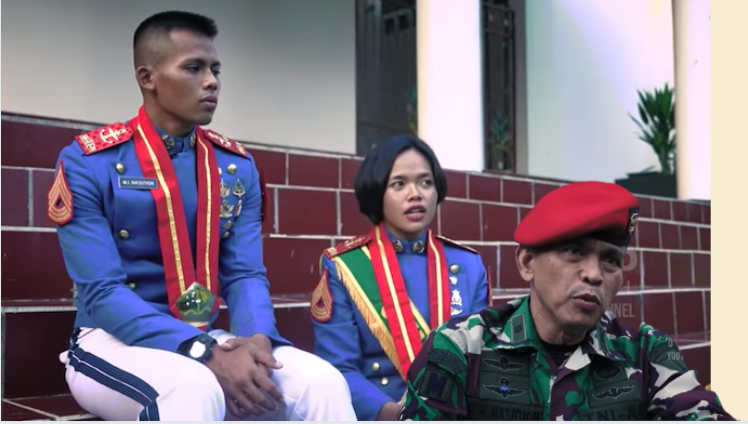 Sang Ayah Prajurit Sat-81 Gultor Kopassus, Kini Dua Anaknya, Cowok dan Cewek, Lulus Bareng dari Taruna Akmil