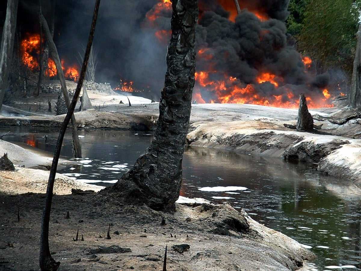 Sangat Mengerikan! Kilang Minyak Ilegal di Nigeria Meledak Dahsyat, Ratusan Orang Tewas Terpanggang