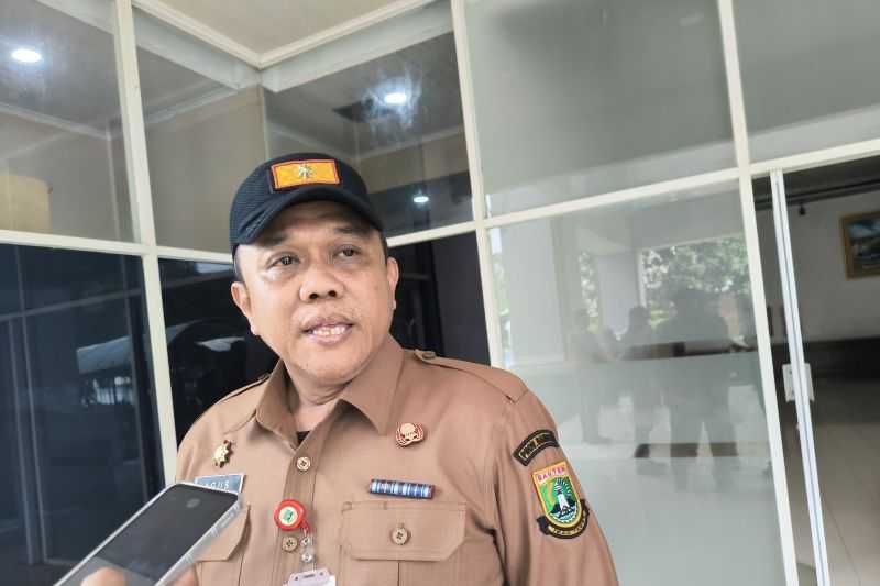 Satpol PP Banten Akui Kewalahan Tertibkan APK Calon Kepala Daerah