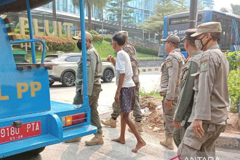 Satpol PP DKI Jangkau 659 PPKS Jaga Ketertiban Umum di Jakarta