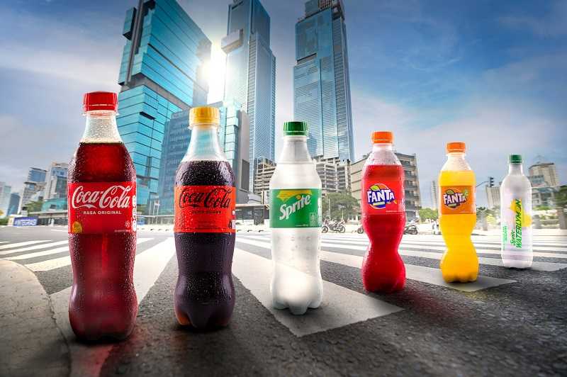 Satu dari Tiga Botol Coca-Cola Gunakan Plastik Daur Ulang