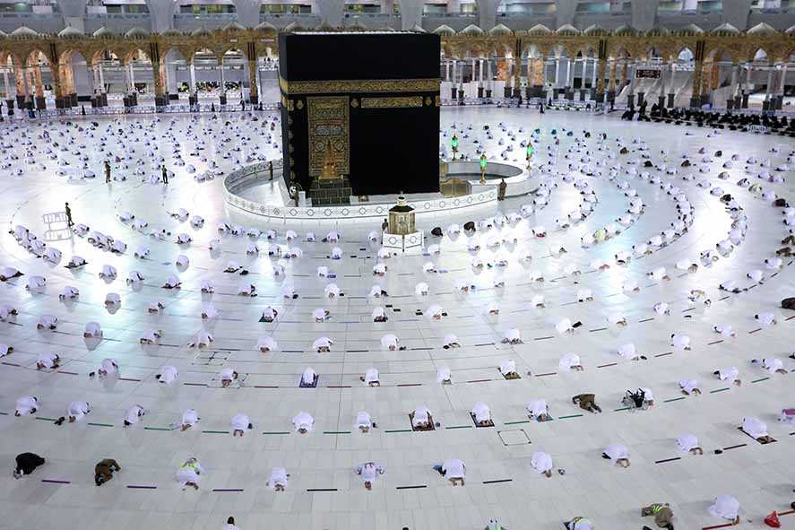 Saudi Terima Jamaah Umrah Asing yang Divaksinasi