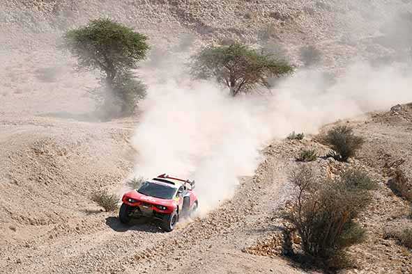 Sebastien Loeb Menang  Etape Keempat Reli Dakar