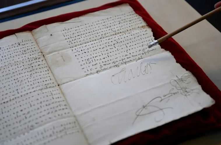 Sebuah Kode Rahasia Ungkap Rencana Pembunuhan Raja Charles V