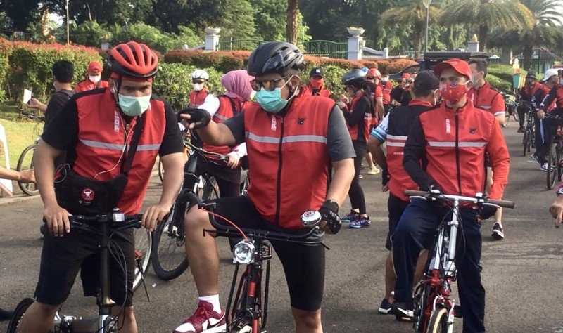 Sekjen PDI-P Gowes Serentak Kampanyekan Politik Hijau