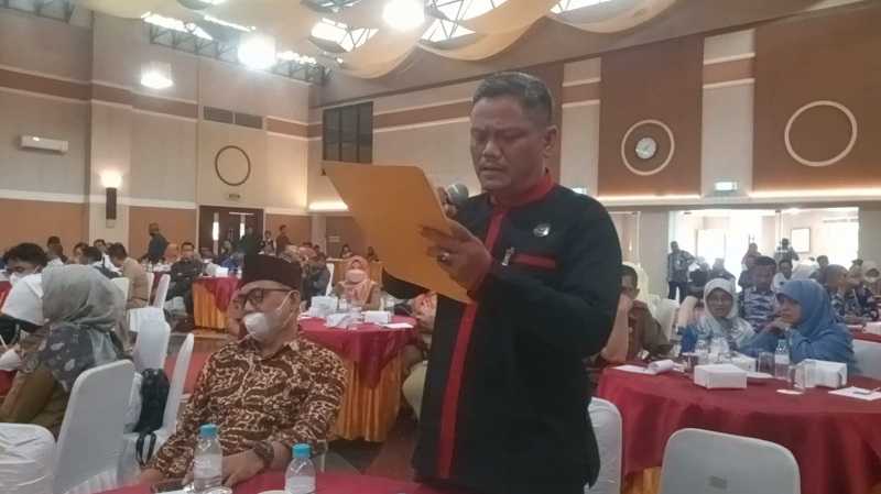 Sekolah Negeri Diminta Bebaskan Keluarga Miskin dan Tak Mampu dari Segala Pungutan