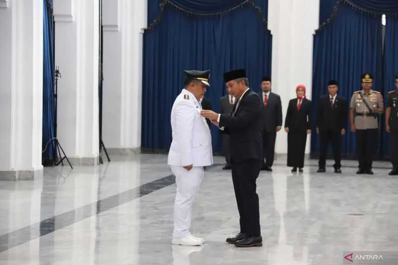 Sekretaris Daerah Jabat Bupati Bekasi