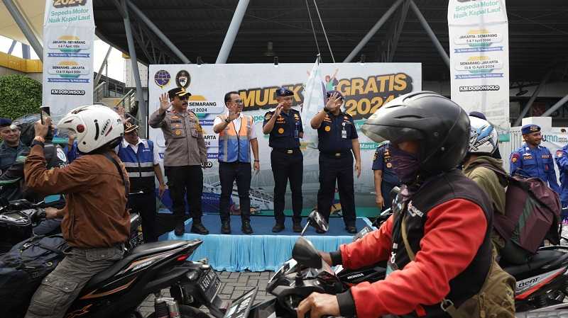 Selamat, Peserta Mudik Gratis Sepeda Motor Naik Kapal Laut Tiba di Jakarta
