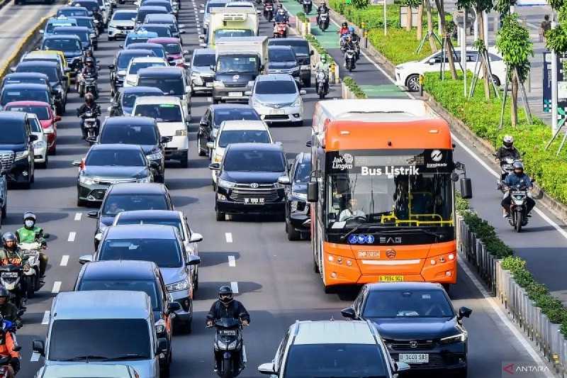 Selasa Pagi, Kualitas Udara Jakarta ke-7 Terburuk di Dunia