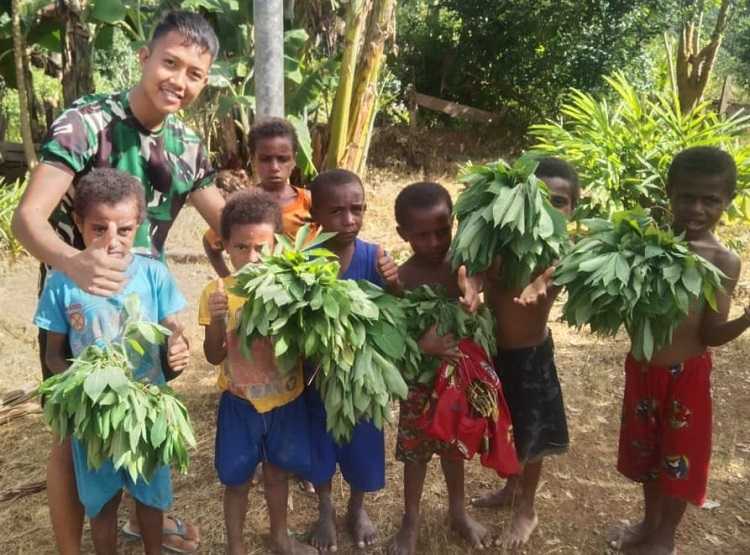 Semakin Terasa Kemanunggalan TNI dan Rakyat di Perbatasan RI-PNG