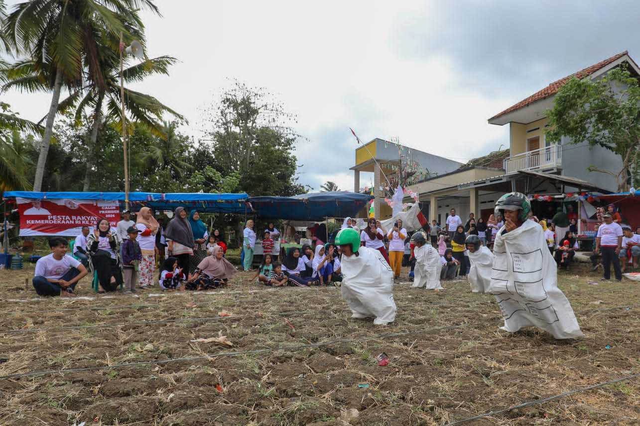 Semarakkan HUT ke-78 RI, Pemuda Mahasiswa Ganjar Adakan Pesta Rakyat di Sukabumi 3