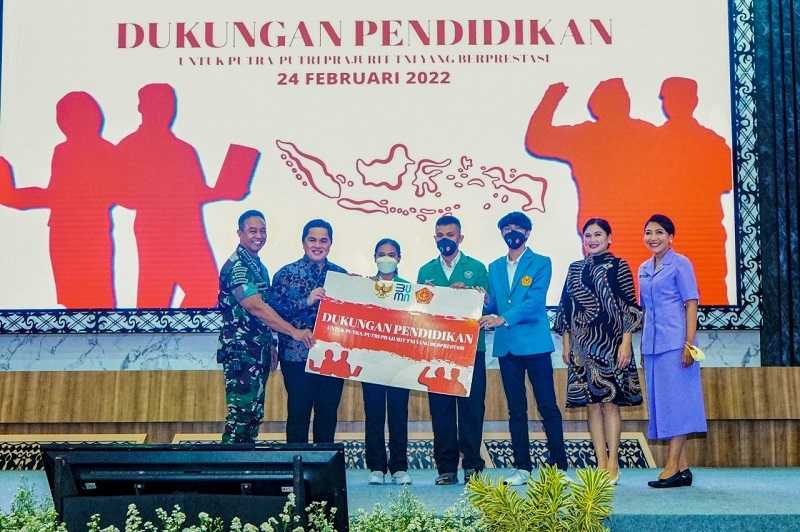Semen Indonesia Beri Beasiswa ke 118 Mahasiswa Putra-putri TNI