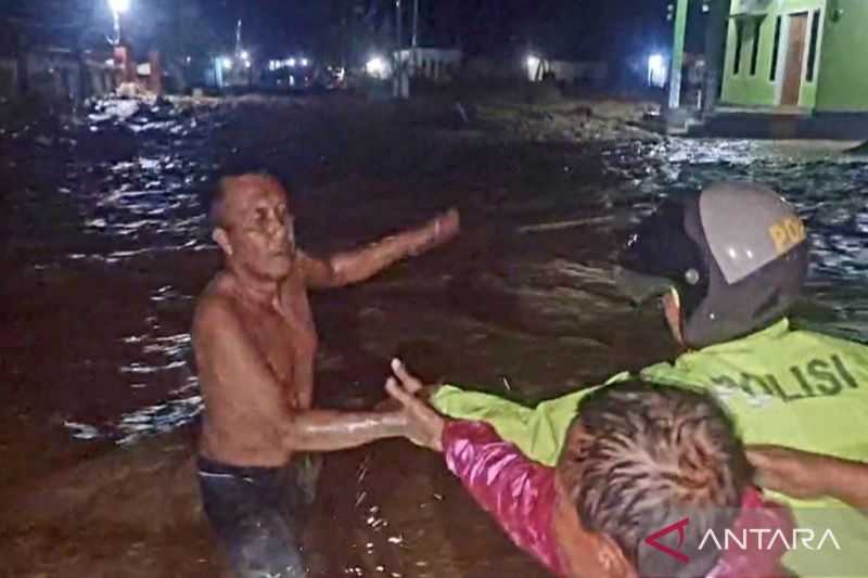 Semoga Cepat Surut, Banjir Arus Deras Landa Bone Bolango Gorontalo