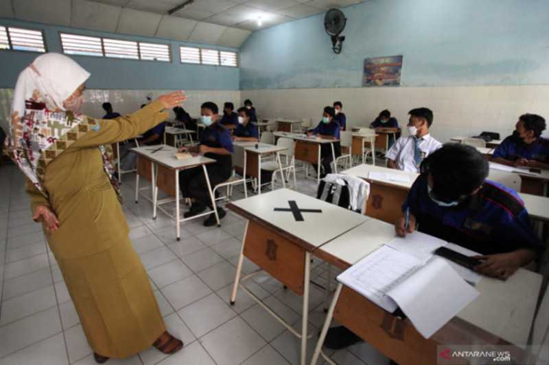Semoga Tidak Menjadi Kluster Baru Covid-19, 15 SMP di Surabaya Laksanakan PTM Terbatas Mulai Senin Ini
