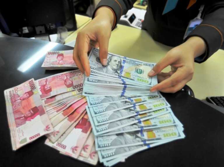 Sentimen Internal Tahan Apresiasi Rupiah