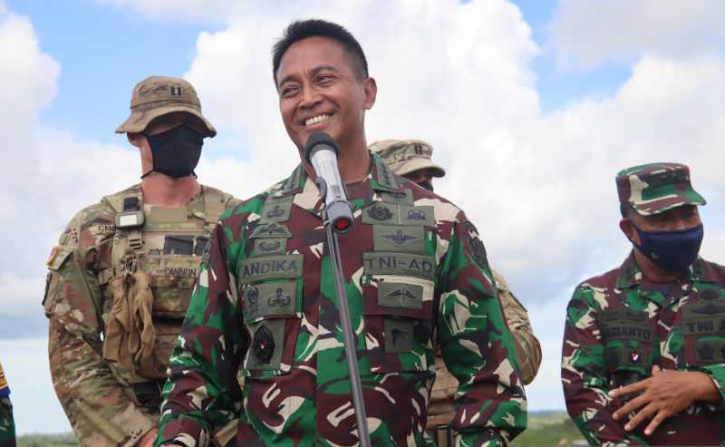Seorang Pria Suka Mabuk Alkohol di Masa Lalu, Tetapi Diluluskan Panglima TNI Jenderal Andika Menjadi Perwira Karir dengan Alasan Ini