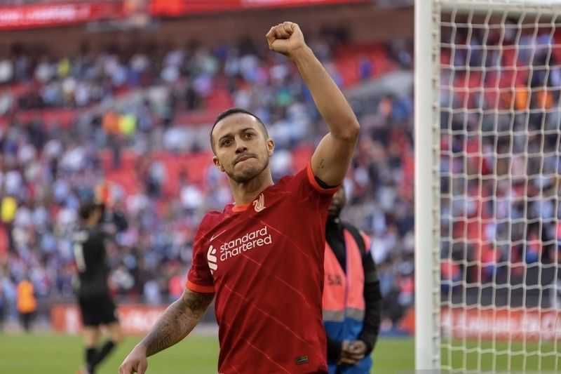 Setelah Empat Tahun, Thiago Alcantara Putuskan Tinggalkan Liverpool