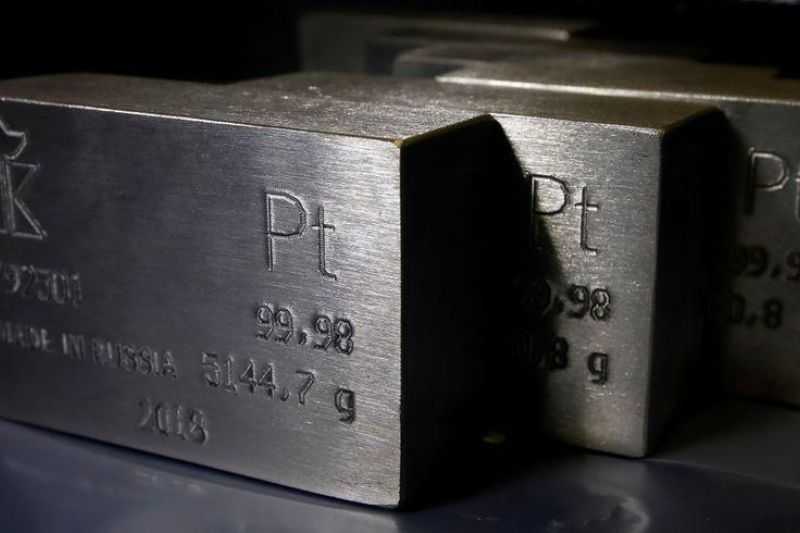 Setelah Surplus Besar, Platinum Diperkirakan Bakal Defisit Tahun Depan