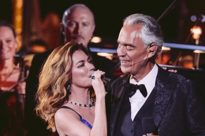 Shania Twain Duet dengan Andrea Bocelli di Acara Konser