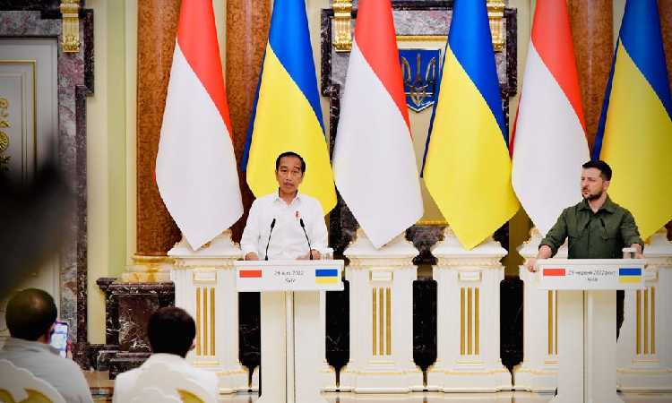 Siap Jadi Juru Damai! Tak Ingin ke Rusia dengan Tangan Kosong, Jokowi Tawarkan Diri Bawa Titipan Pesan dari Zelensky untuk Putin