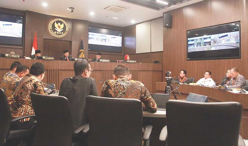 Sidang Pelanggaran Kode Etik Penyelenggara Pemilu