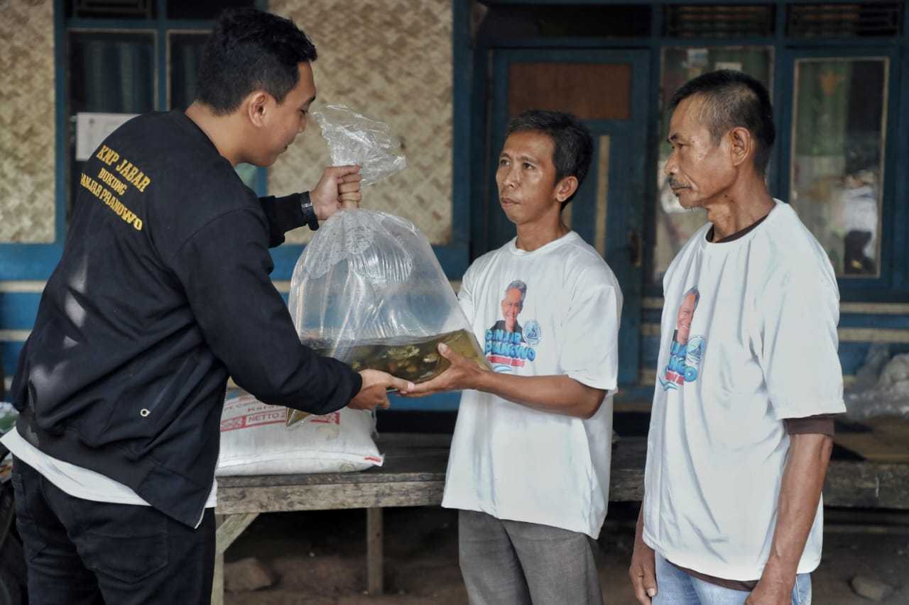 Silaturahmi ke Nelayan Waduk Jatiluhur, KNP Jabar Terus Galang Dukungan Untuk Ganjar Presiden 2024 1