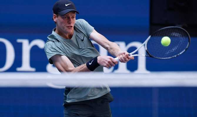 Sinner Terhindar dari Jebakan US Open Saat Medvedev Incar 16 Besar