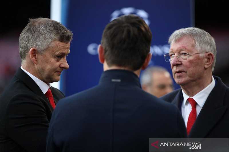 Sir Alex Ferguson Puji Langkah Pelatih Solskjaer di Manchester United