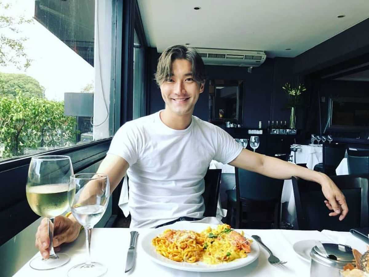 Siwon Super Junior Sanjung Kuliner Khas Indonesia yang Penuh Pesona