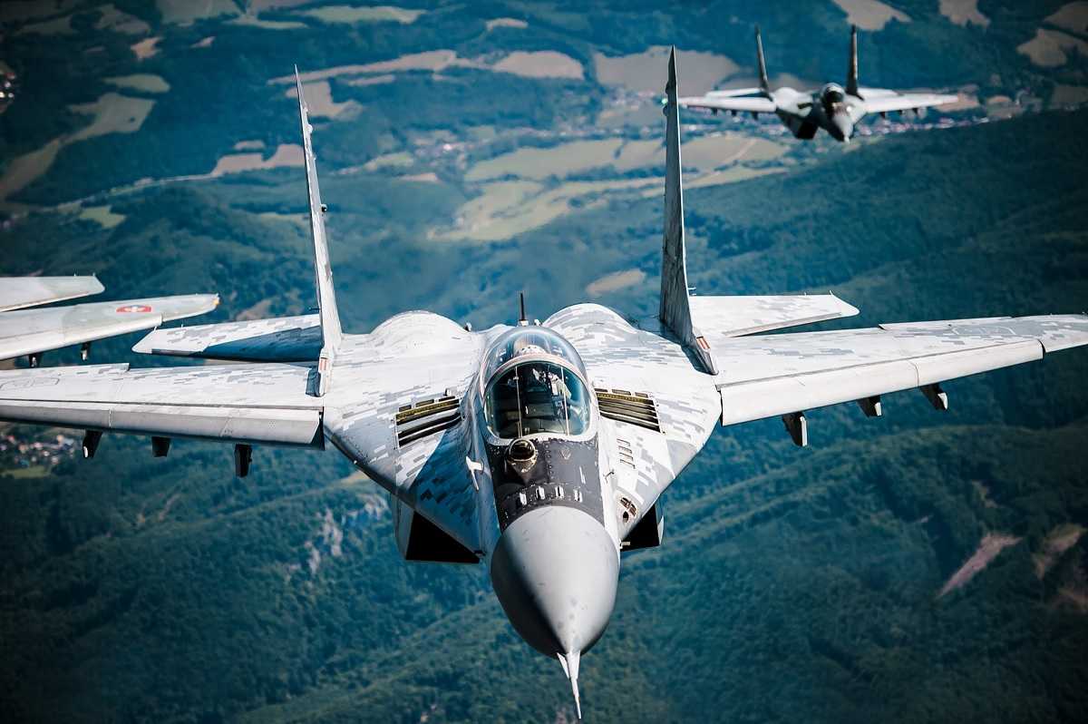 Slovakia akan Mengirim 13 Pesawat Tempur MiG-29 ke Ukraina