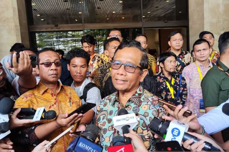 Soal Pengunduran Diri Ketua MK Anwar Usman, Mahfud MD: Itu Urusan Moral Dia