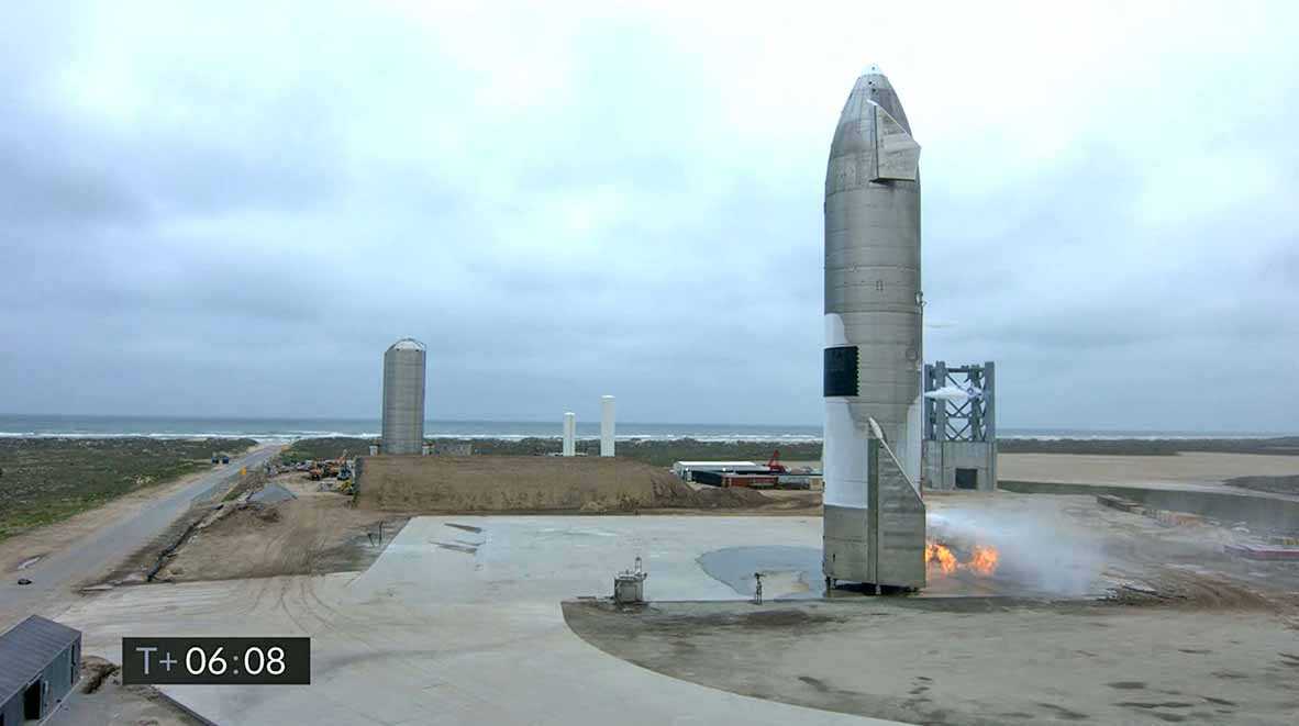 SpaceX Akhirnya Berhasil Mendaratkan Roket Starship