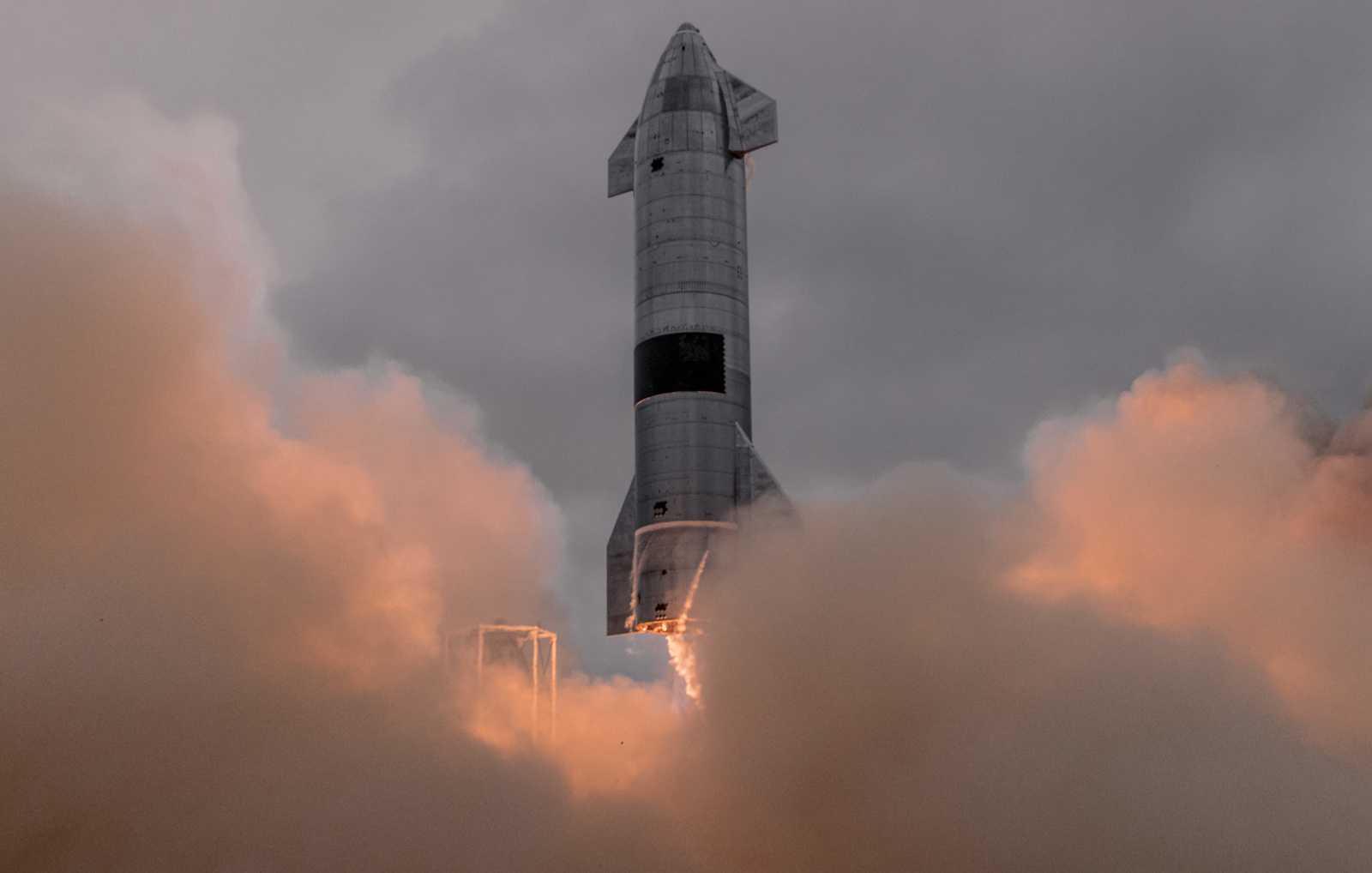 SpaceX Hadapi Kendala Perizinan Peluncuran Orbit Pertama Starship