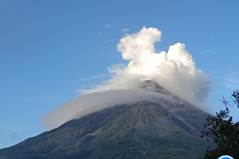 Status Gunung Karangetang Sulut Masih Siaga