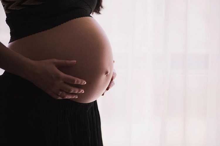 Studi: Ibu Hamil yang Divaksin Covid Bisa Kurangi Risiko Kematian Bayinya