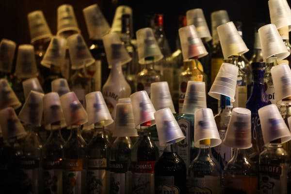 Studi: Kematian Akibat Alkohol di AS Meningkat Selama Pandemi