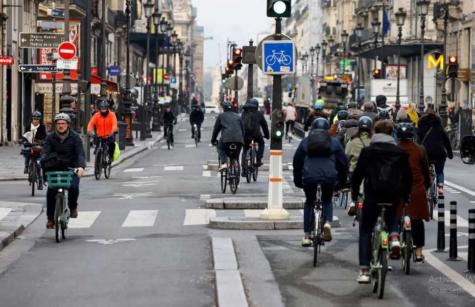 Studi: Sepeda Ambil Alih Fungsi Mobil sebagai Alat Transportasi di Paris