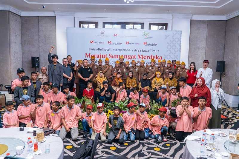 Swiss-Belhotel Jatim Rajut Semangat Kemerdekaan Bersama Anak-anak dan Veteran 