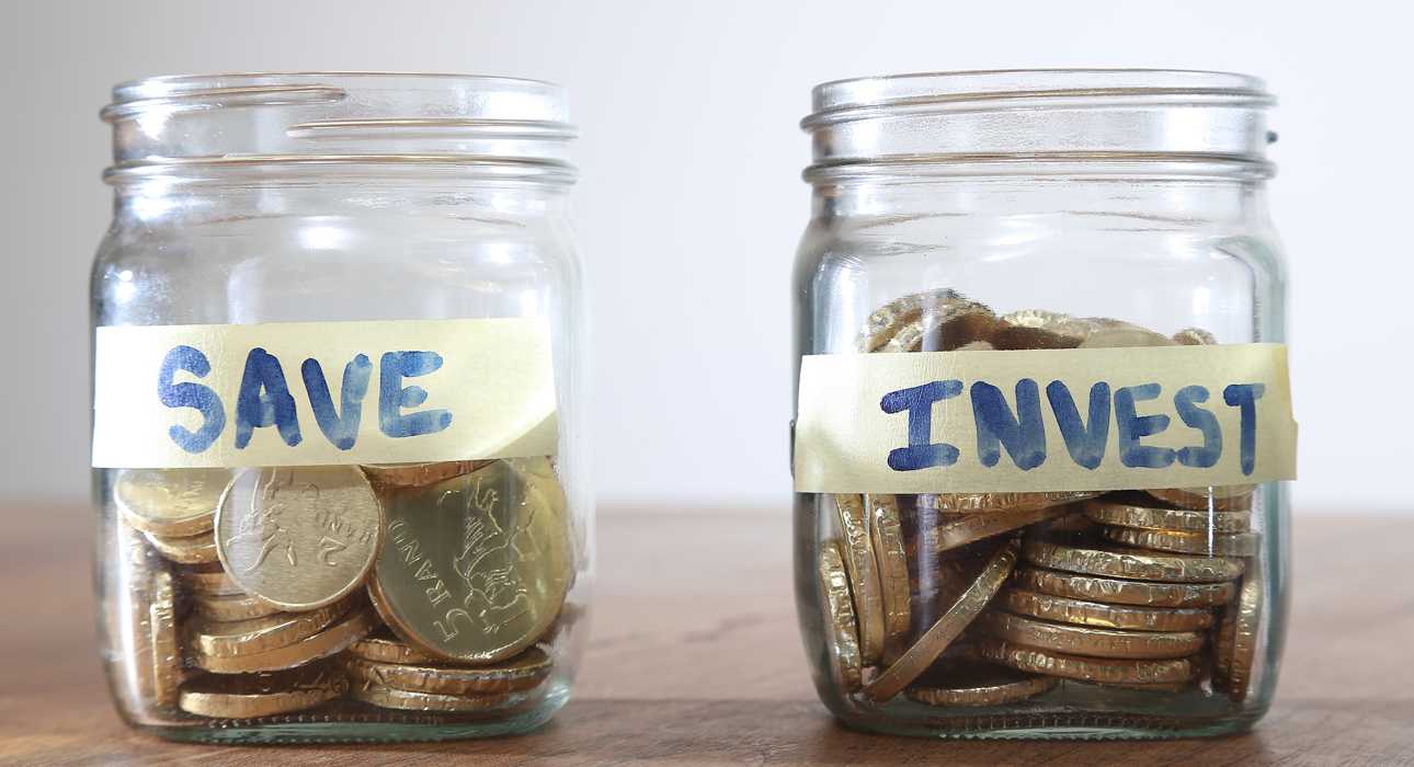 Tabung dan Investasikan, Ini 5 Tips Kelola Uang THR dengan Bijak