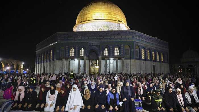 Tahun Lalu Diserang, Sekarang Israel Ucapkan Selamat Ramadan dan Bolehkan Warga Palestina Beribadah di Al-Aqsa, Pertanda Mau Rujuk?