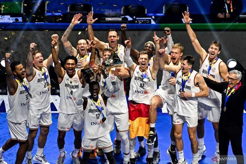 Tak Pernah Kalah,  Jerman Tundukkan Serbia 83-77 untuk Menjuarai Piala Dunia FIBA 2023