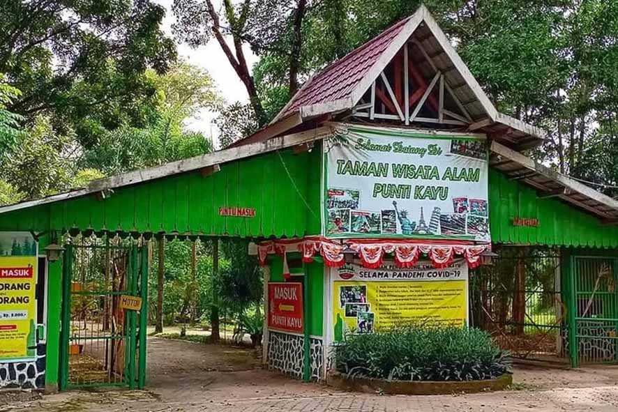 Taman Wisata Alam di Tengah-tengah Kota Palembang