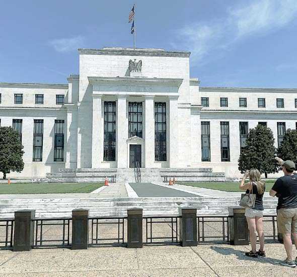 Tanda-tanda Mengkhawatirkan Bagi Federal Reserve Mulai Terlihat