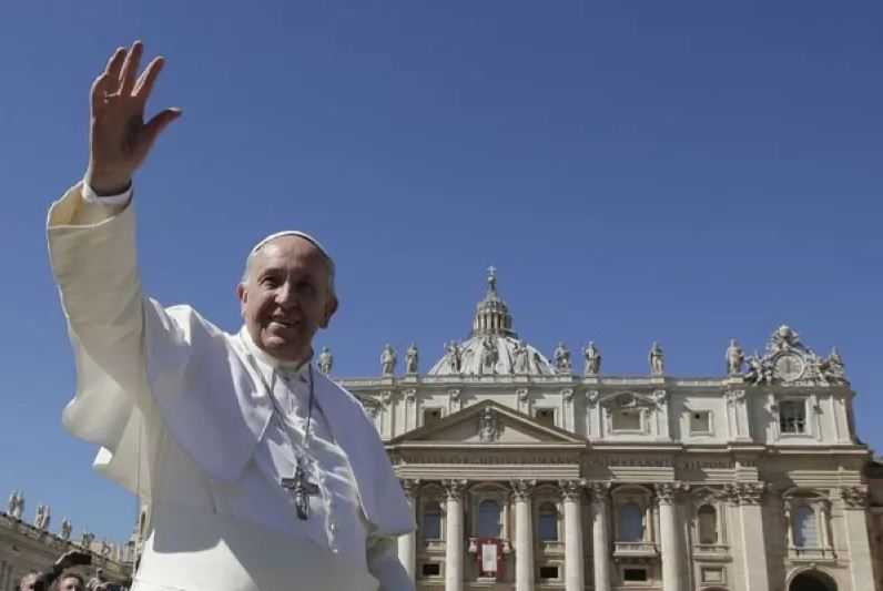 Tanpa Menyinggung Soal Penangkapan Kardinal, Paus Fransiskus Berharap Gereja di Tiongkok Bekerja dalam Kebebasan