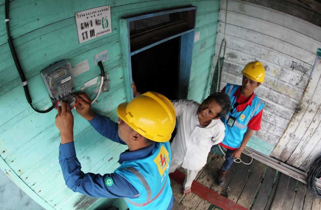 Target Elektrifikasi 100% di Papua dan Papua Barat Dikebut