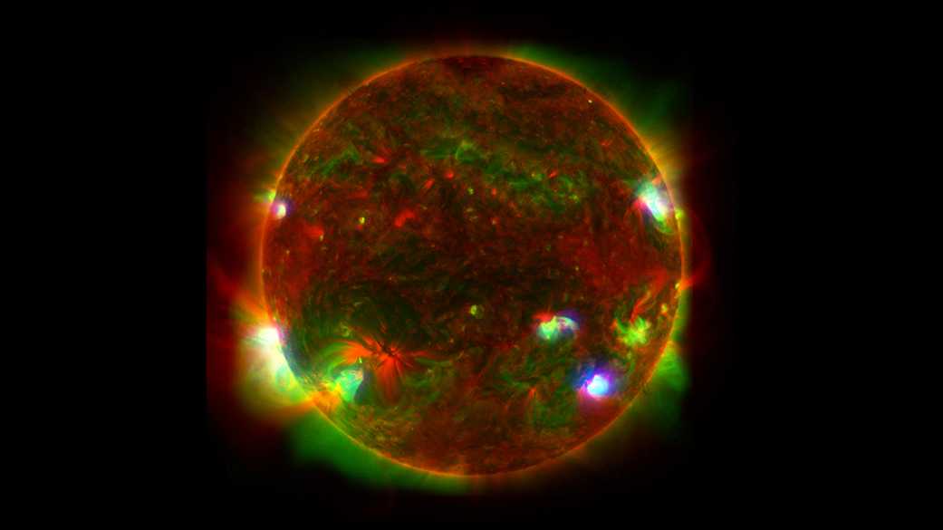 Teleskop NuSTAR NASA Mengungkap Titik Panas Tersembunyi di Matahari