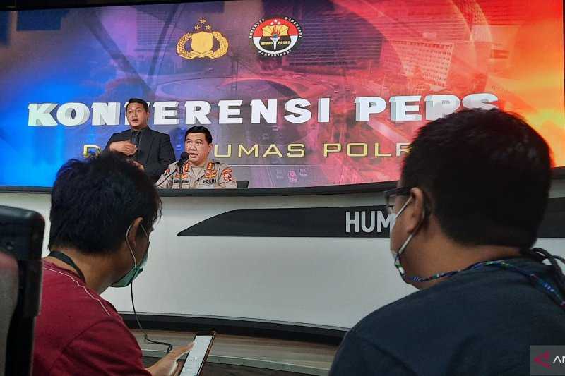 Temuan Baru yang Mengagetkan, Polri Sebut Barang Bukti Cairan di Sekretariat FPI Ternyata Bahan Baku Peledak