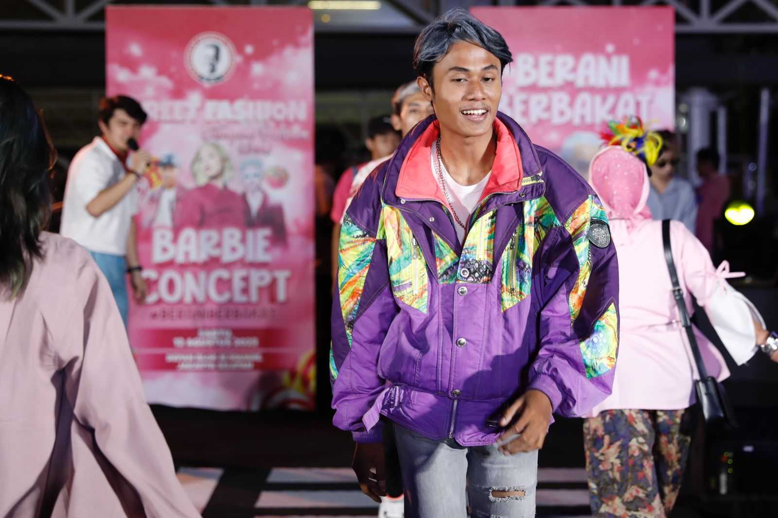 Terinspirasi Sosok Ganjar, Gabungan Seniman Indonesia Gelar Street Fashion Show di Jaksel 2