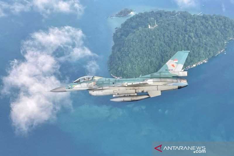 Ternyata Ini Penyebabnya Sampai Pesawat Tempur F-16 TNI AU Patroli Pulau Terluar di Selat Malaka